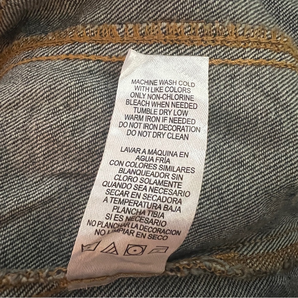 NWT Bebe Denim Jacket with Rhinestones Sparkling Details - Picture 9 of 11